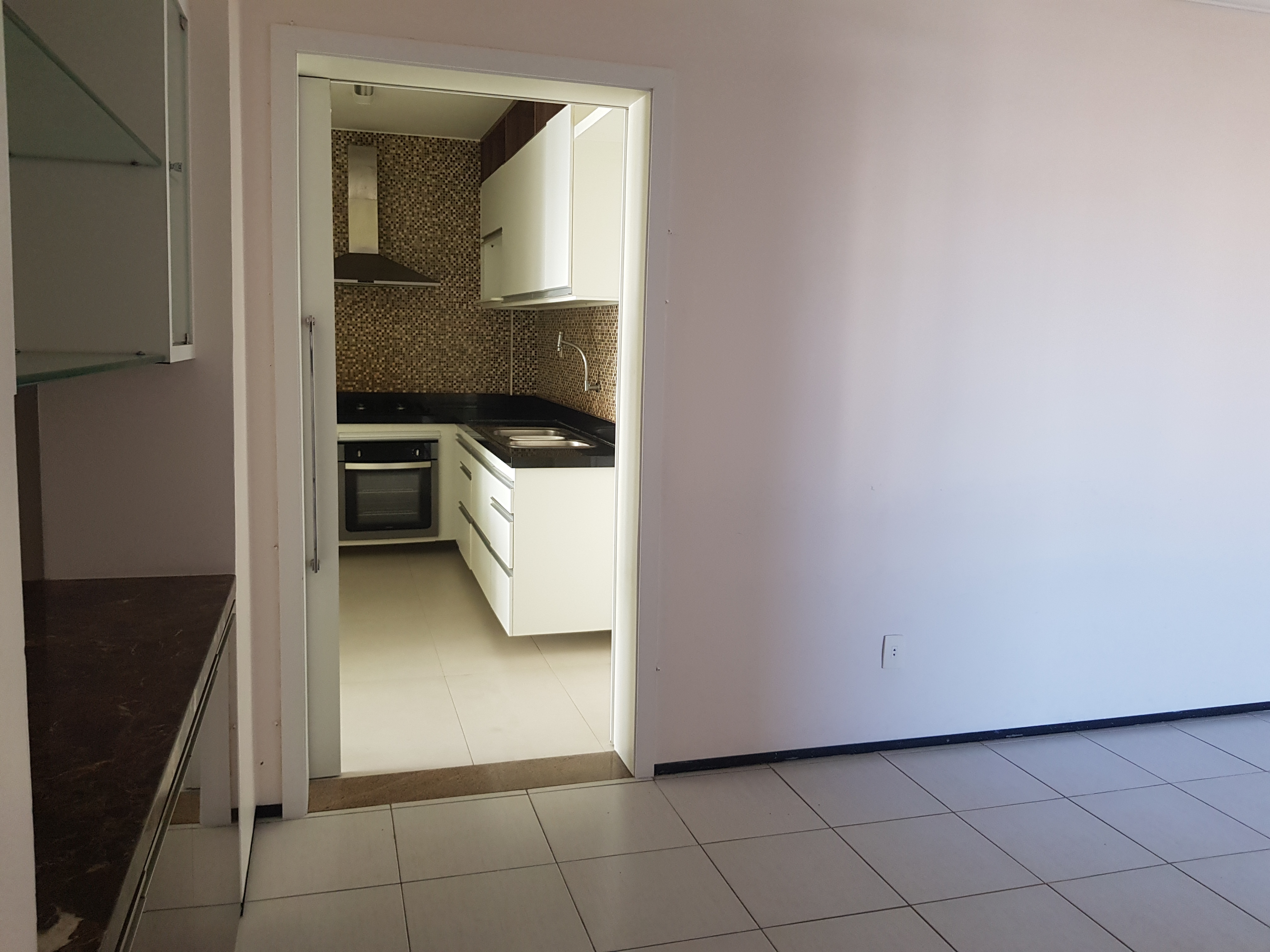 Apartamento à venda com 3 quartos, 110m² - Foto 13