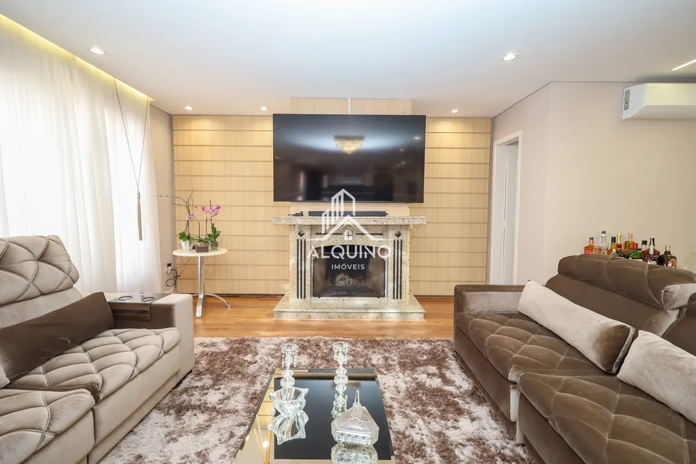 Casa, 3 quartos, 224 m² - Foto 10