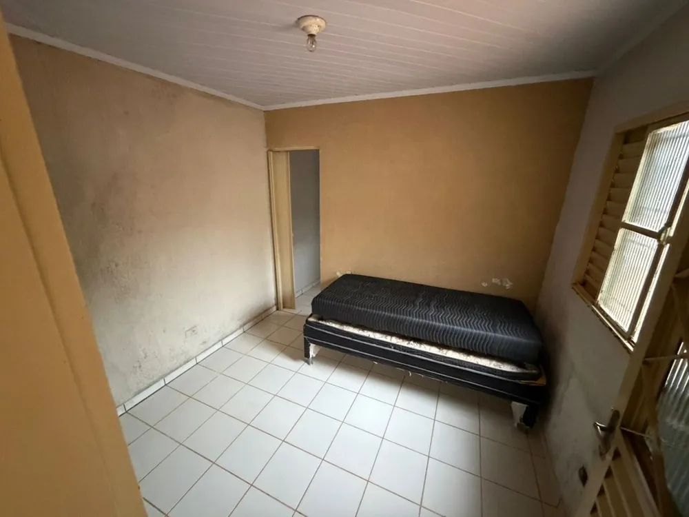 Casa, 2 quartos, 300 m² - Foto 2