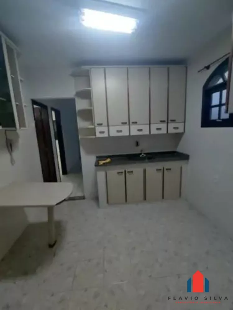 Casa à venda com 2 quartos, 60m² - Foto 16