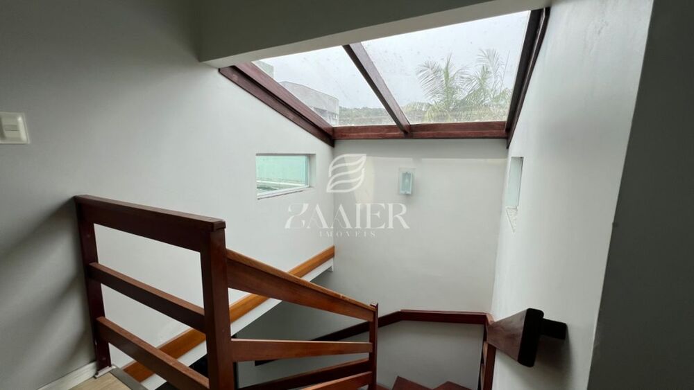 Sobrado à venda com 5 quartos, 270m² - Foto 5