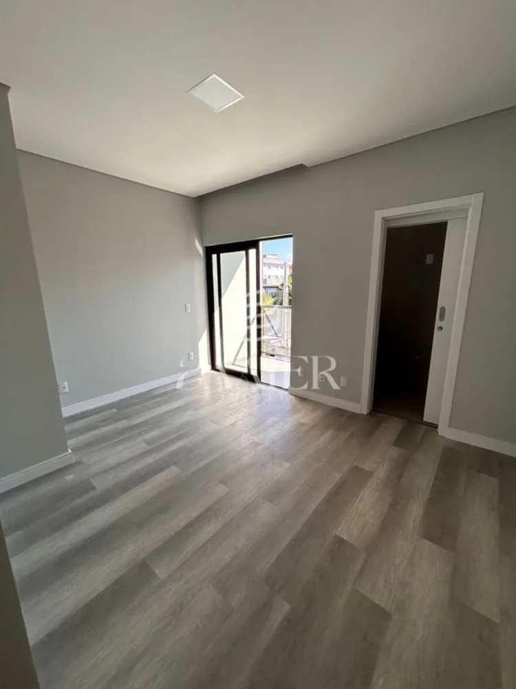 Casa, 3 quartos, 106 m² - Foto 2