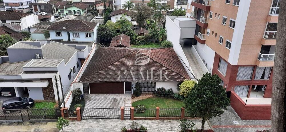 Casa, 3 quartos, 245 m² - Foto 13