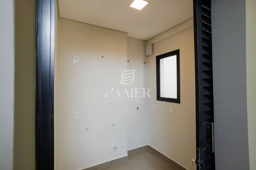 Sobrado à venda com 3 quartos, 291m² - Foto 3