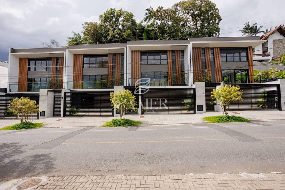 Sobrado, 3 quartos, 291 m² - Foto 7