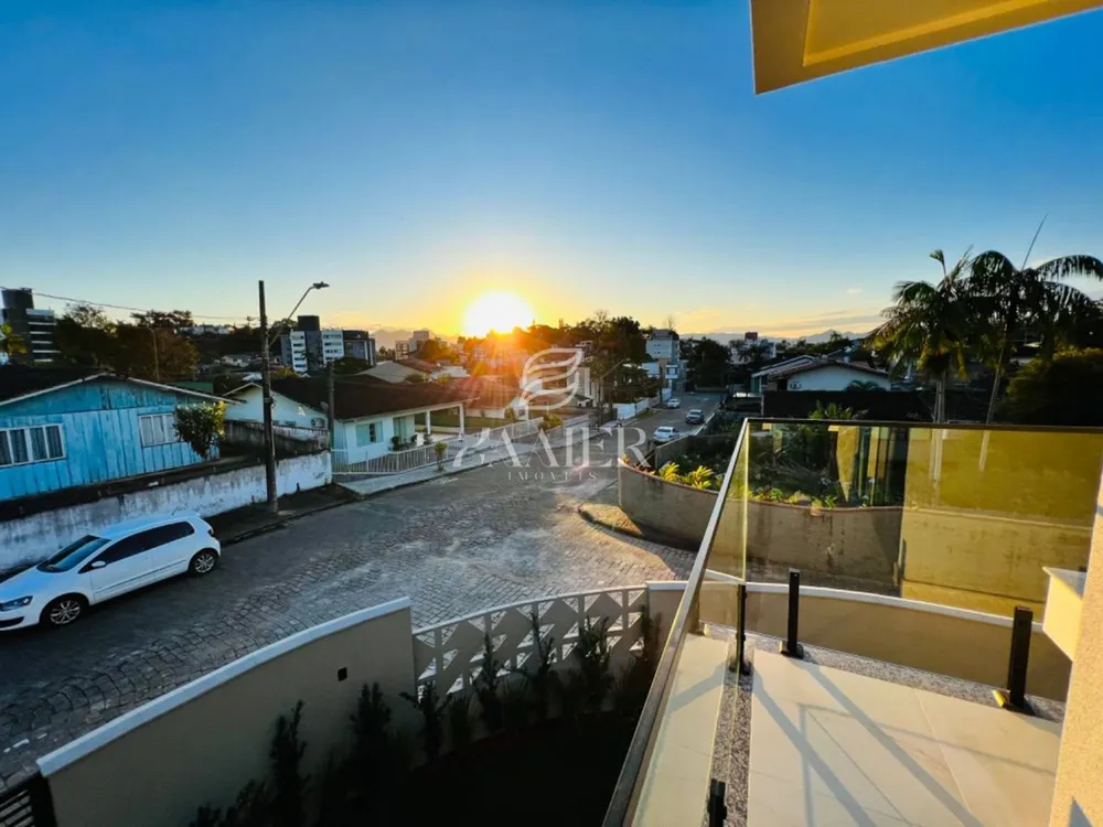 Casa, 3 quartos, 152 m² - Foto 1