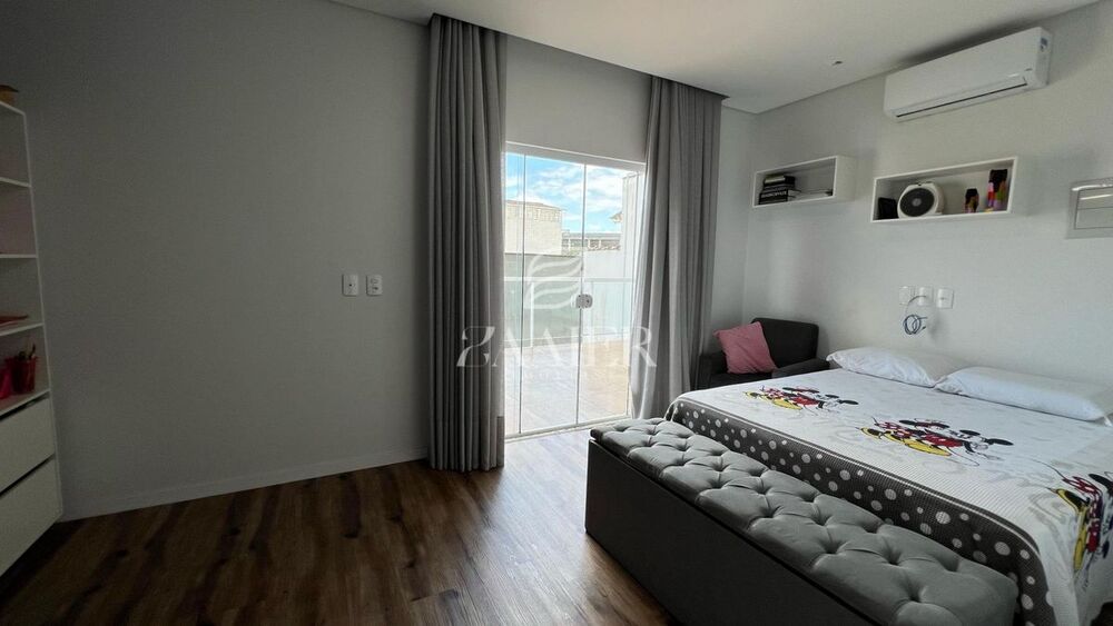 Casa à venda com 3 quartos, 175m² - Foto 6