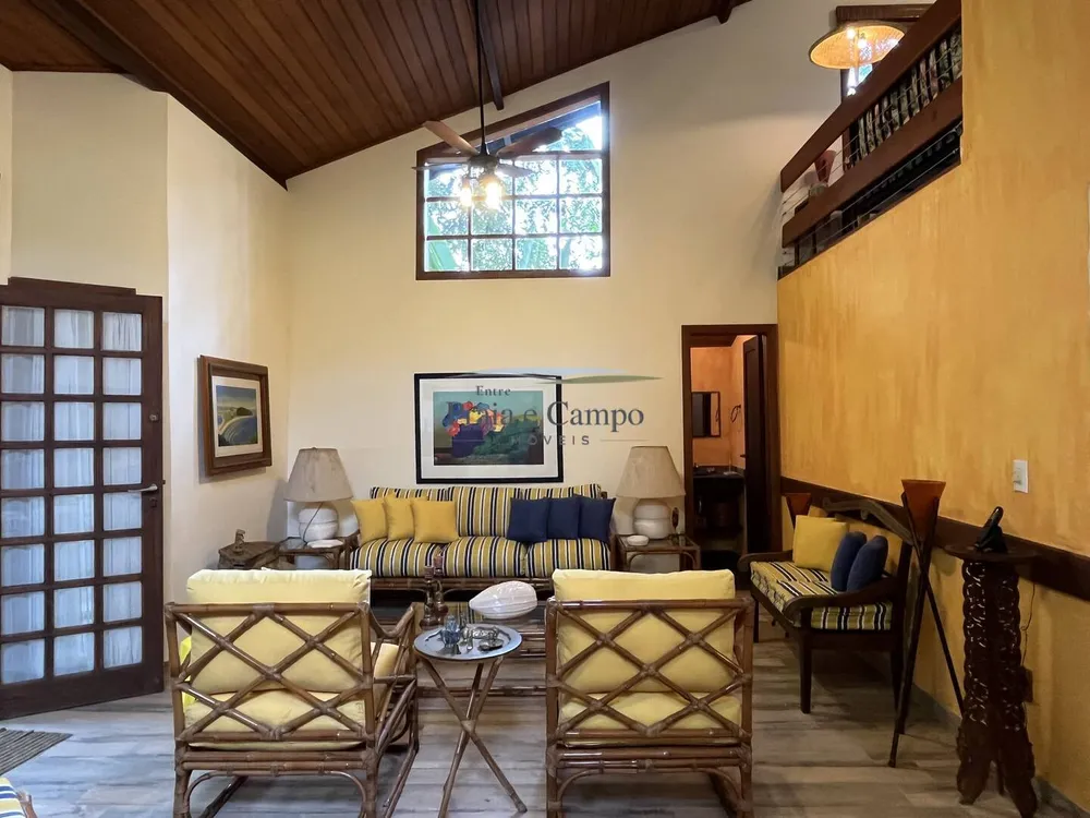 Casa, 4 quartos, 272 m² - Foto 1