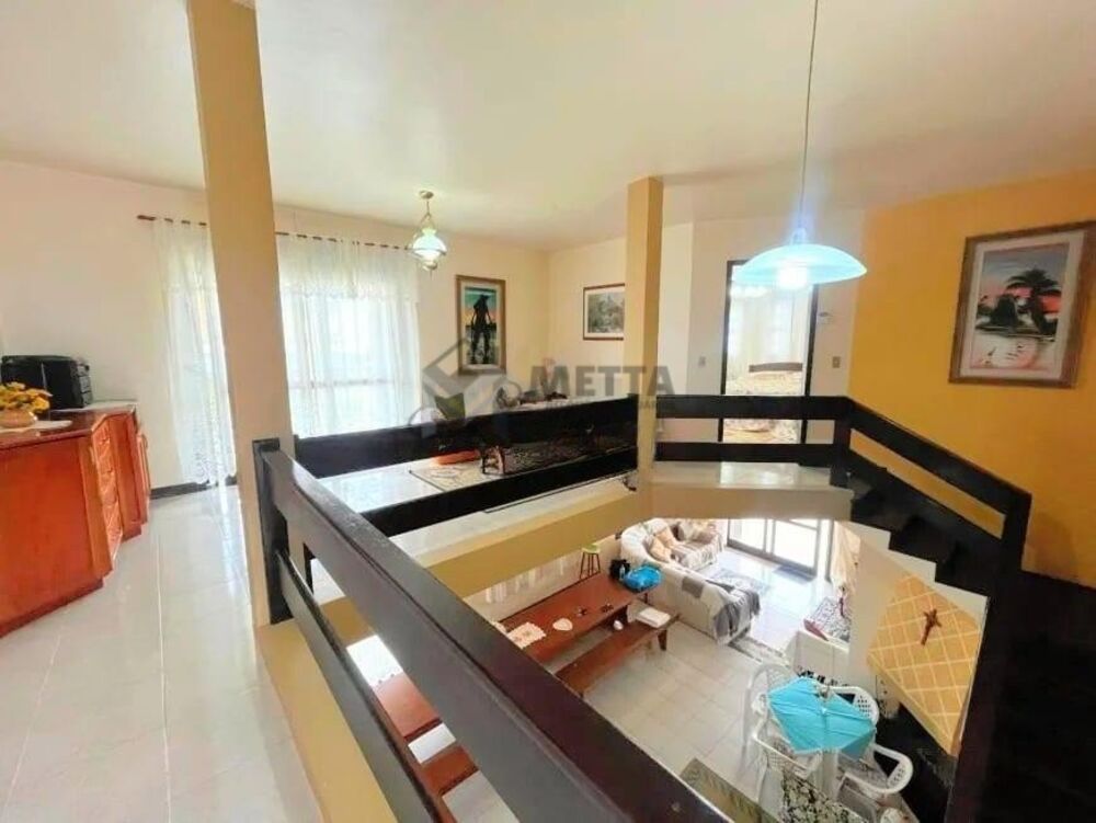 Casa, 5 quartos, 386 m² - Foto 1