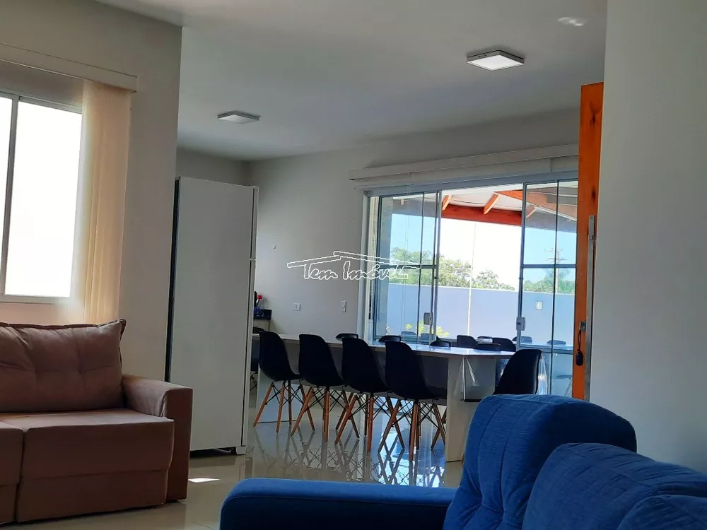 Fazenda à venda com 3 quartos, 160m² - Foto 4