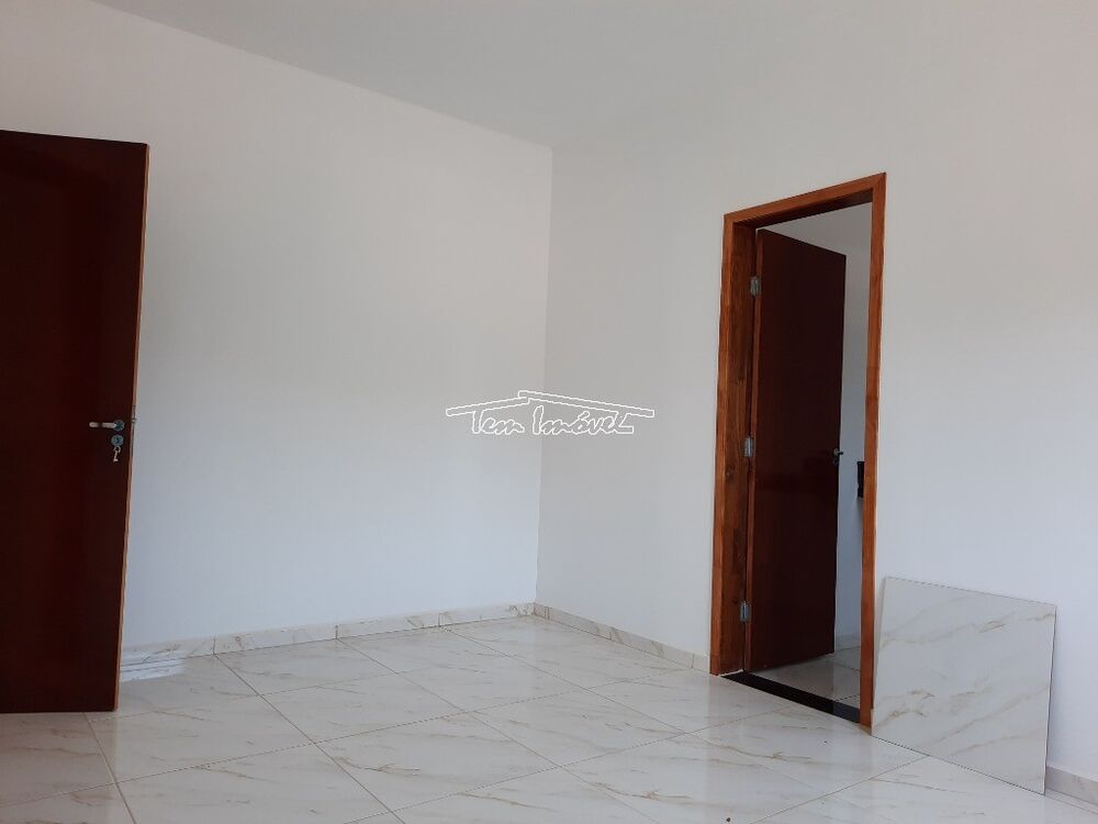 Chácara, 3 quartos, 450 m² - Foto 2