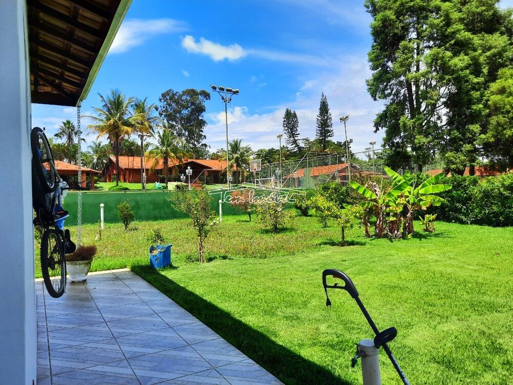 Chácara à venda com 5 quartos, 208m² - Foto 3
