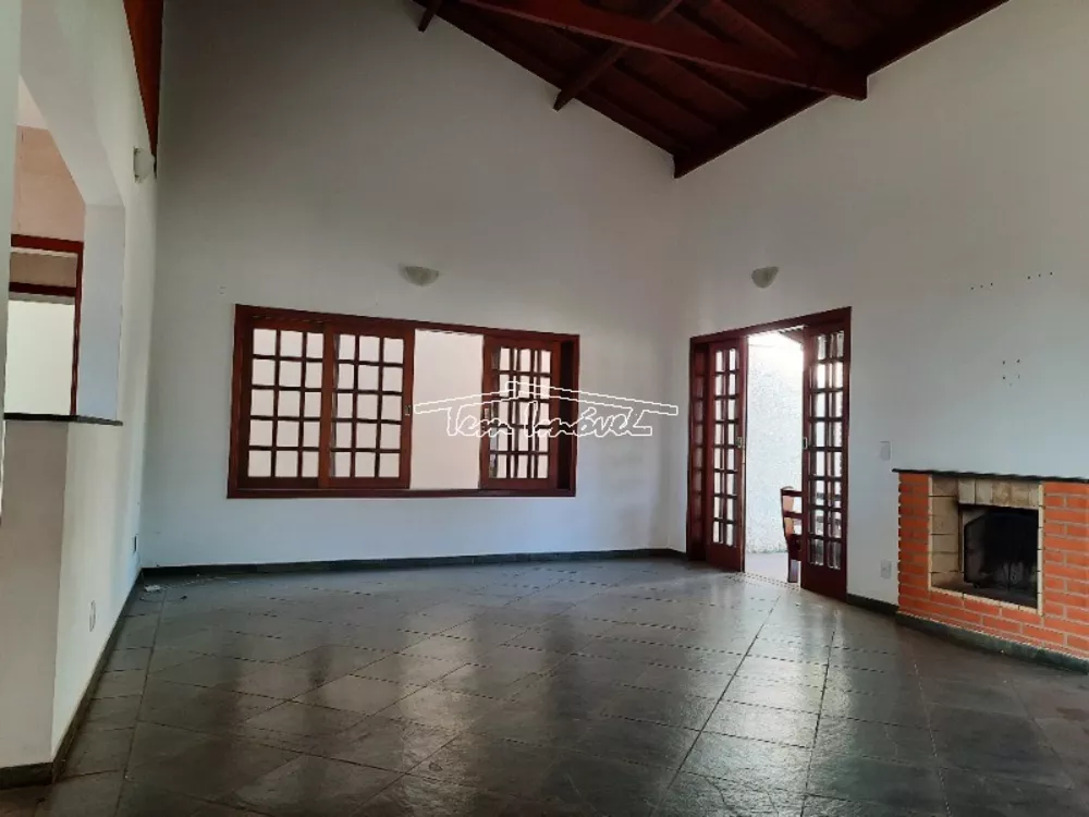 Fazenda à venda com 3 quartos, 320m² - Foto 4