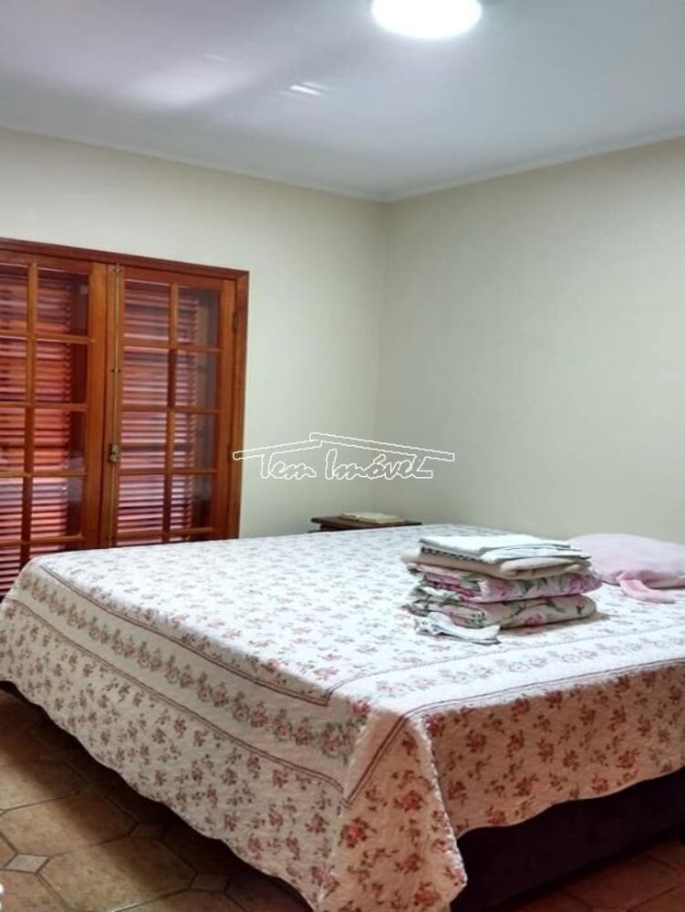 Chácara, 3 quartos, 1800 m² - Foto 4