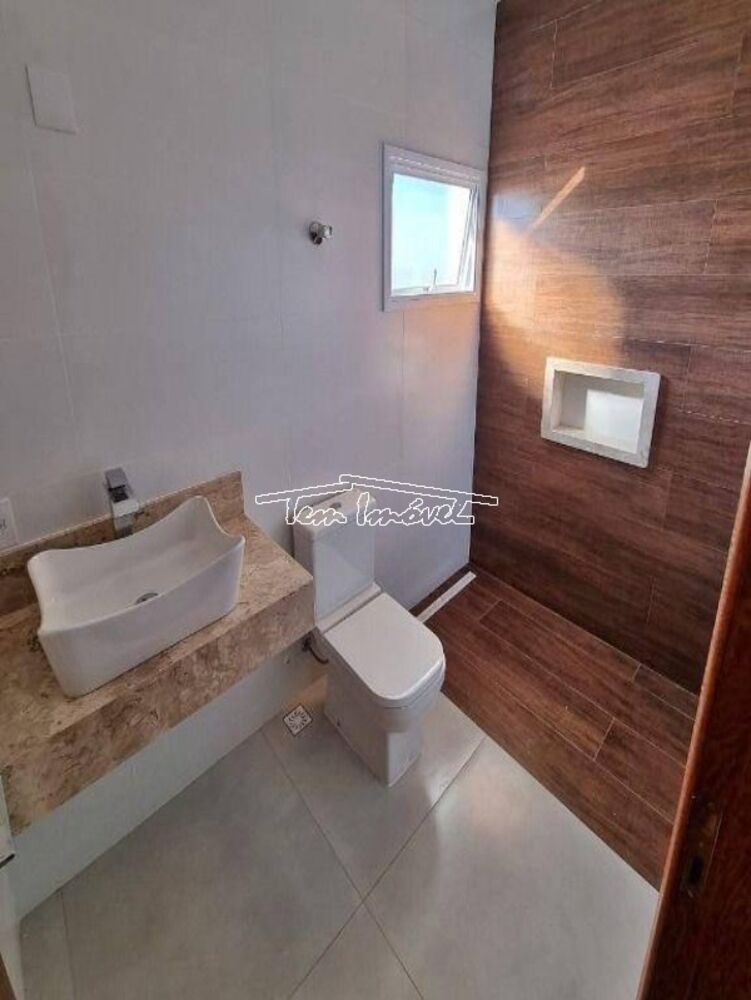 Casa, 3 quartos, 271 m² - Foto 2