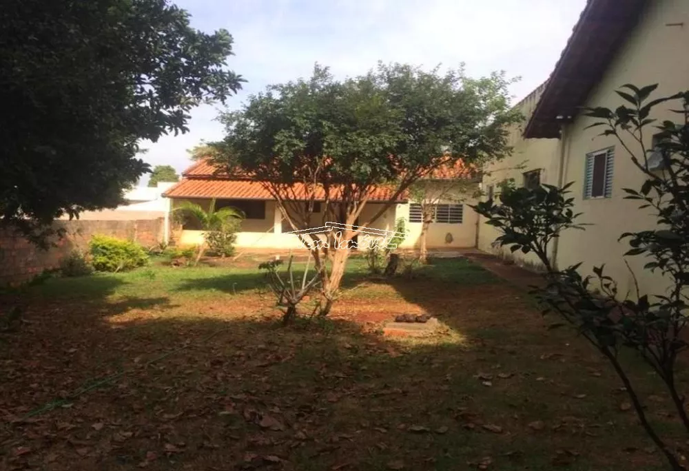 Fazenda à venda com 4 quartos, 250m² - Foto 2