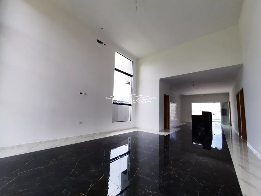 Casa à venda com 3 quartos, 183m² - Foto 4