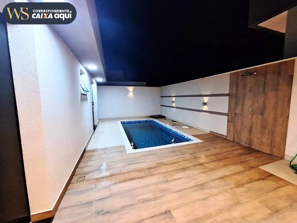 Casa, 4 quartos, 190 m² - Foto 2