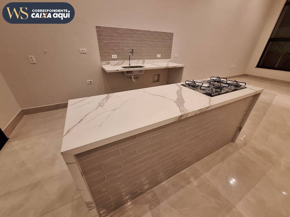 Casa, 4 quartos, 190 m² - Foto 2