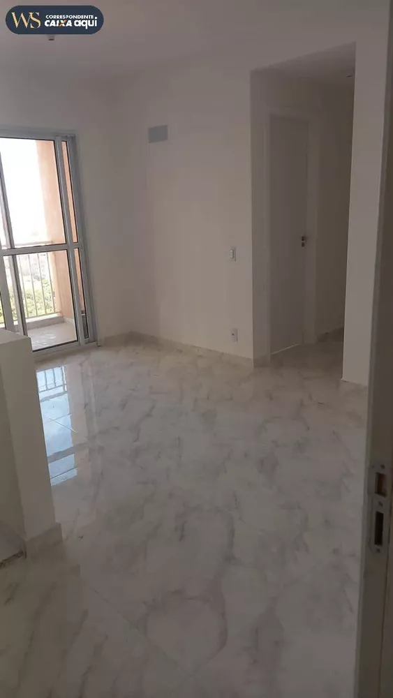 Apartamento à venda com 2 quartos, 53m² - Foto 3