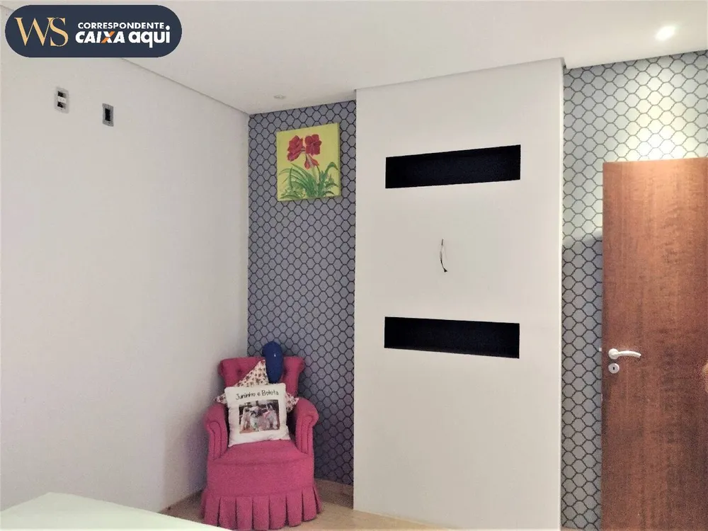 Casa, 3 quartos, 340 m² - Foto 1