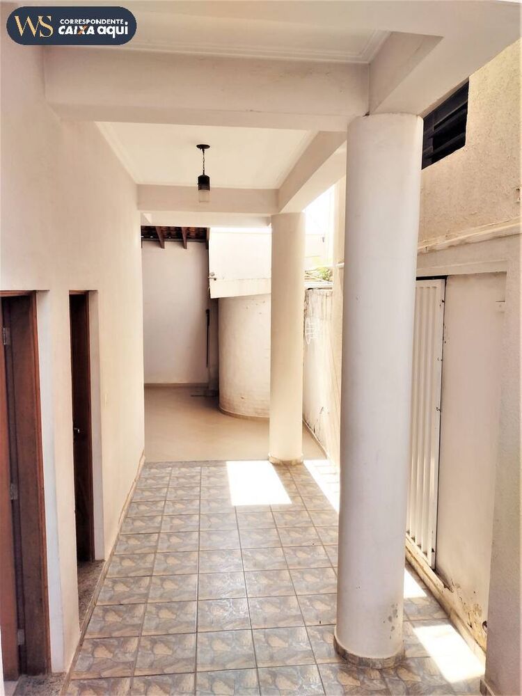 Casa, 4 quartos, 320 m² - Foto 4