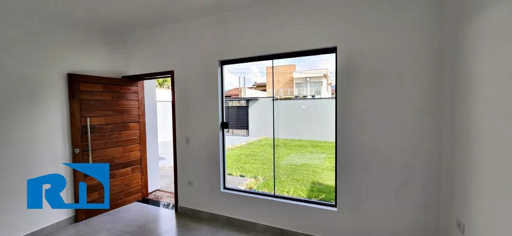 Casa à venda com 3 quartos, 140m² - Foto 3