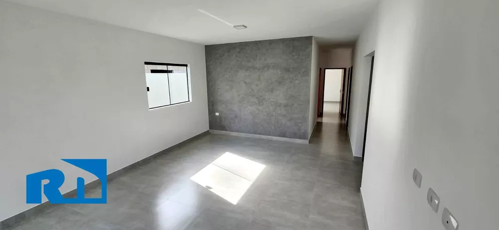 Casa à venda com 3 quartos, 140m² - Foto 4