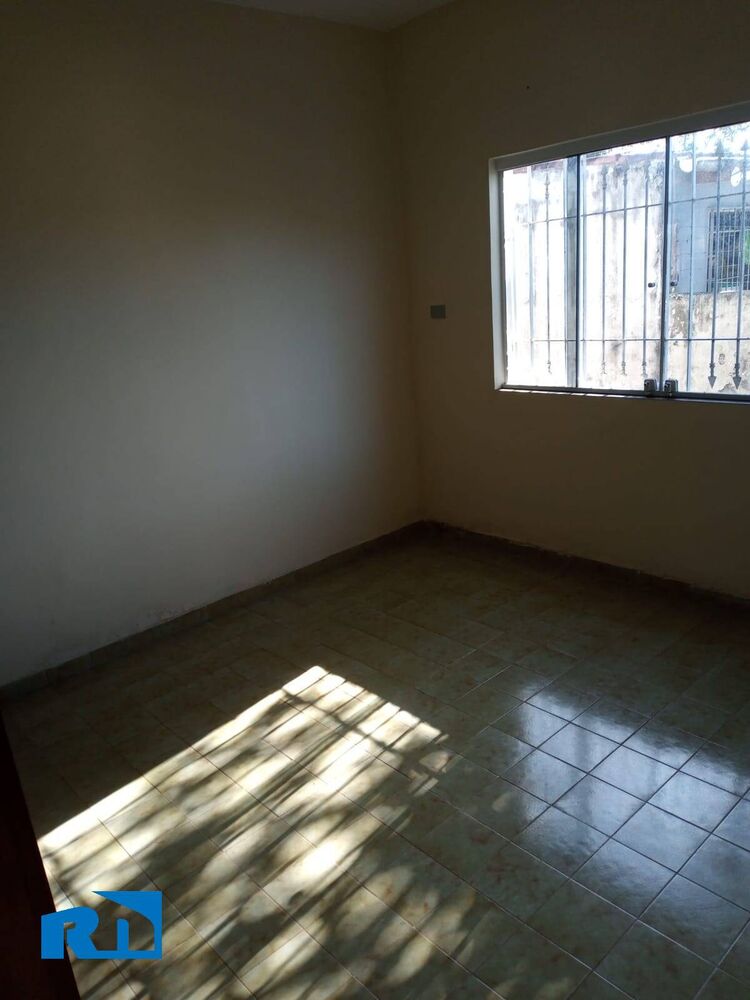 Casa à venda com 2 quartos, 280m² - Foto 6
