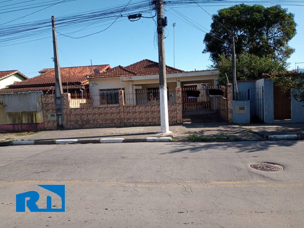 Casa à venda com 2 quartos, 280m² - Foto 1