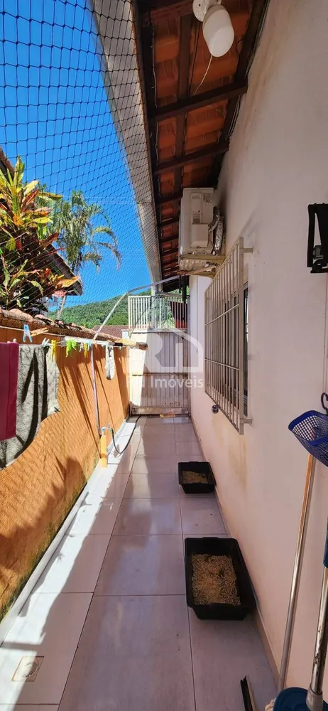 Casa, 3 quartos, 250 m² - Foto 13