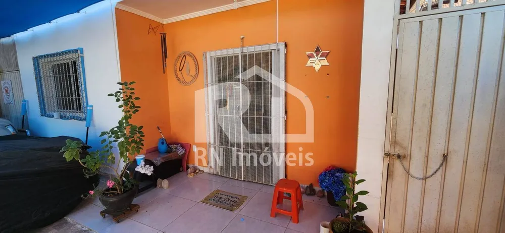 Casa, 3 quartos, 250 m² - Foto 2