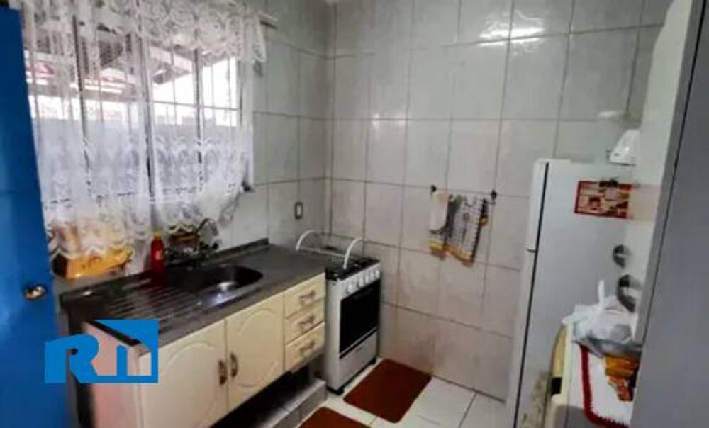 Casa, 2 quartos, 81 m² - Foto 1
