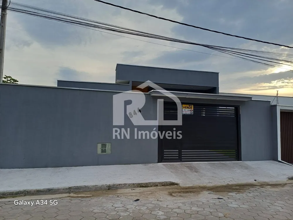 Casa, 3 quartos, 312 m² - Foto 1