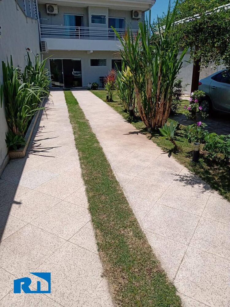 Casa à venda com 3 quartos, 144m² - Foto 2