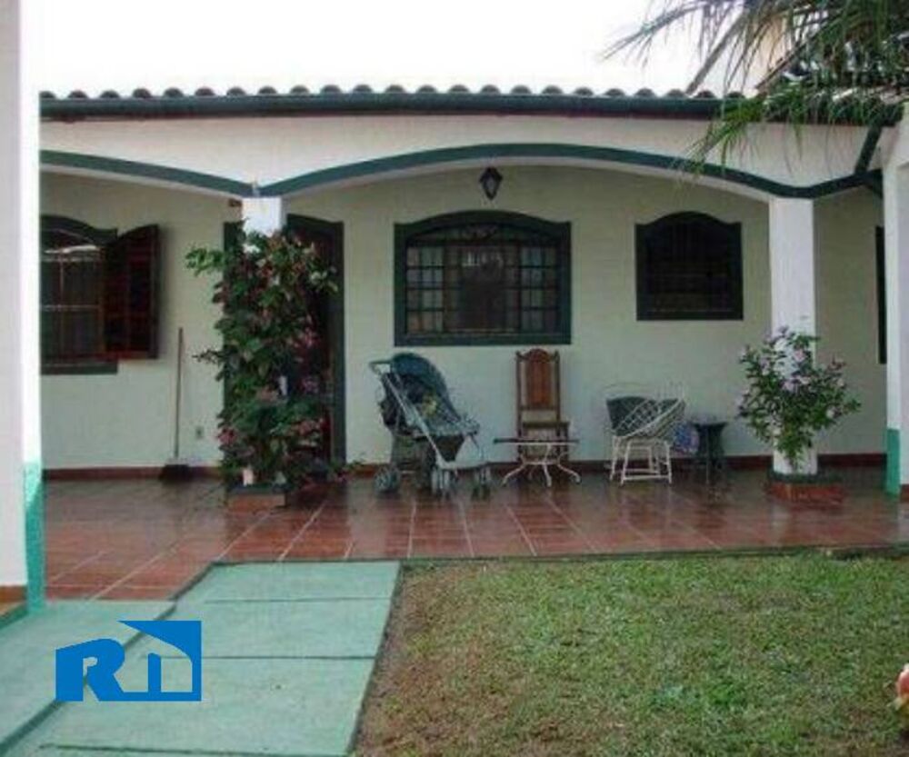 Casa, 3 quartos, 200 m² - Foto 2