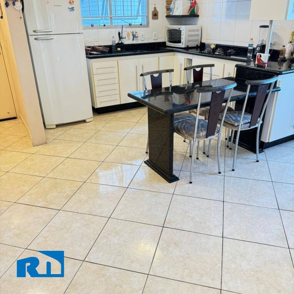Apartamento à venda com 3 quartos, 70m² - Foto 5