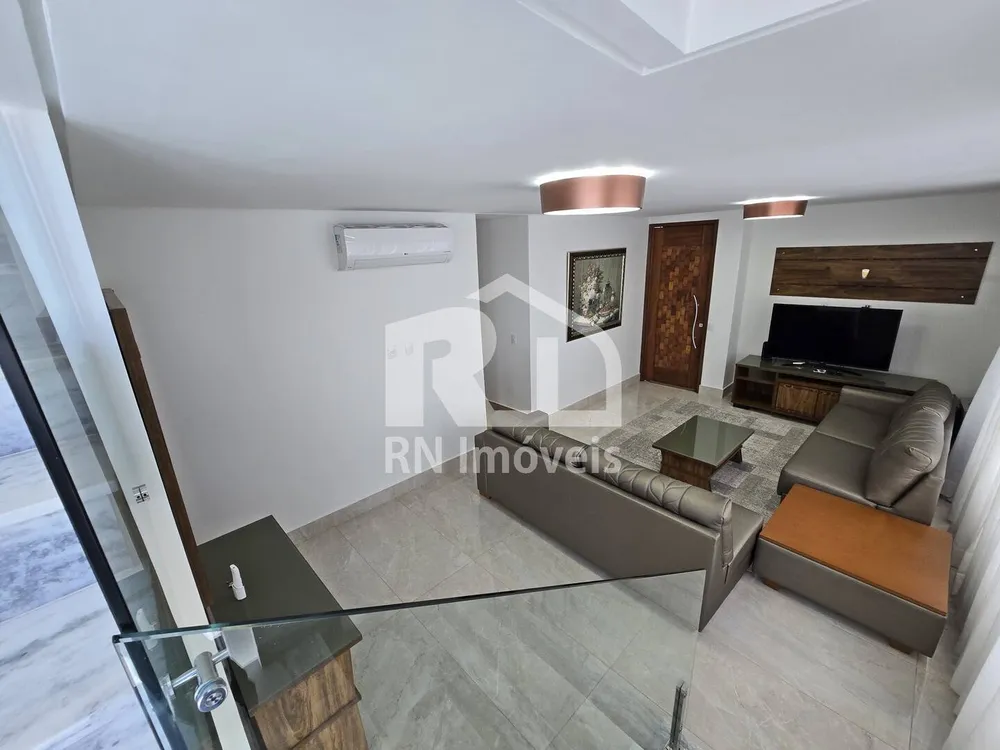 Casa, 4 quartos, 194 m² - Foto 1