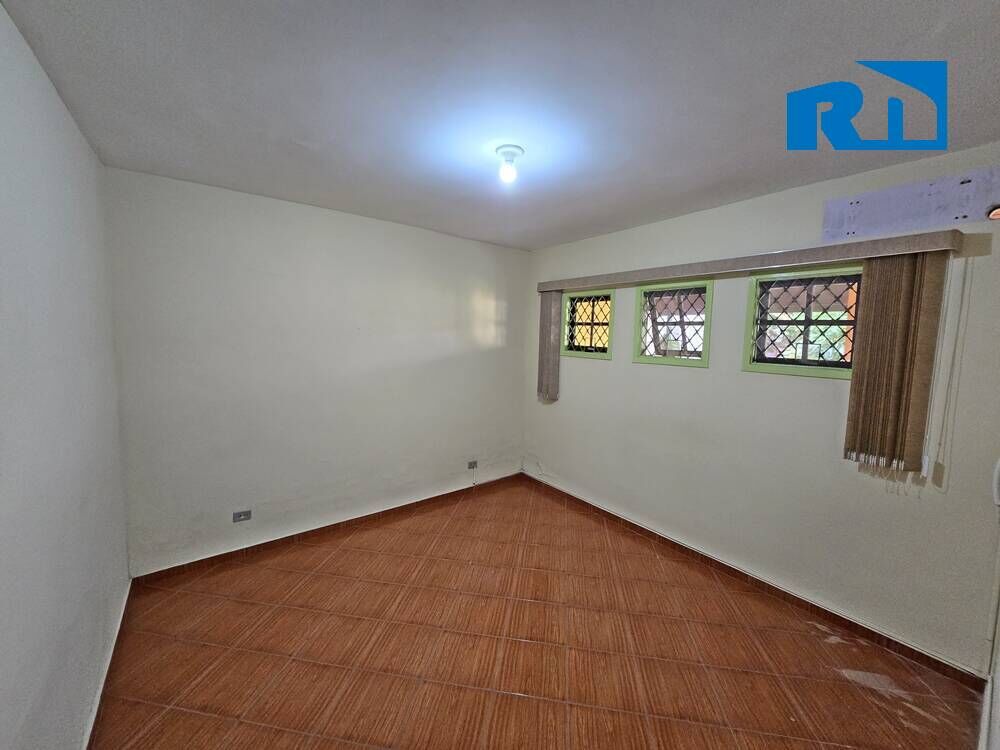 Casa, 3 quartos, 213 m² - Foto 9