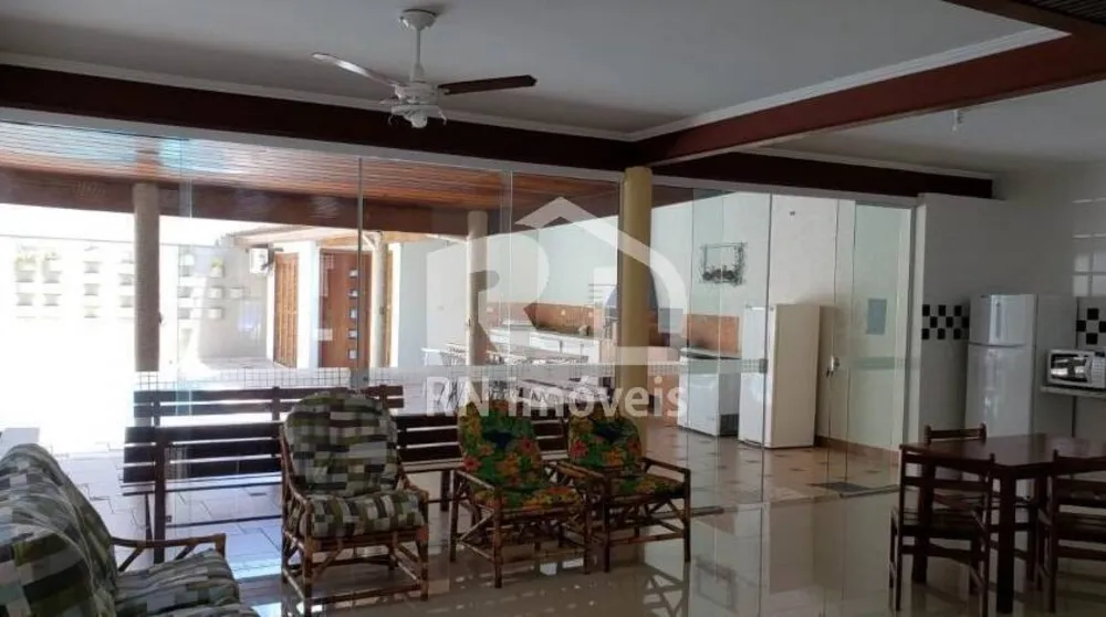 Casa, 3 quartos, 215 m² - Foto 11