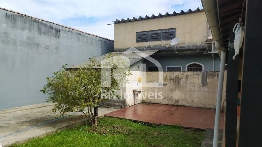 Casa, 4 quartos, 250 m² - Foto 1