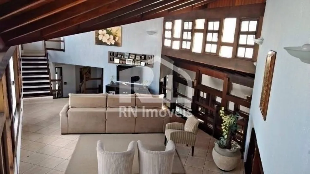Casa, 3 quartos, 276 m² - Foto 2
