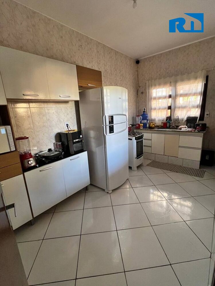 Casa, 2 quartos, 245 m² - Foto 4