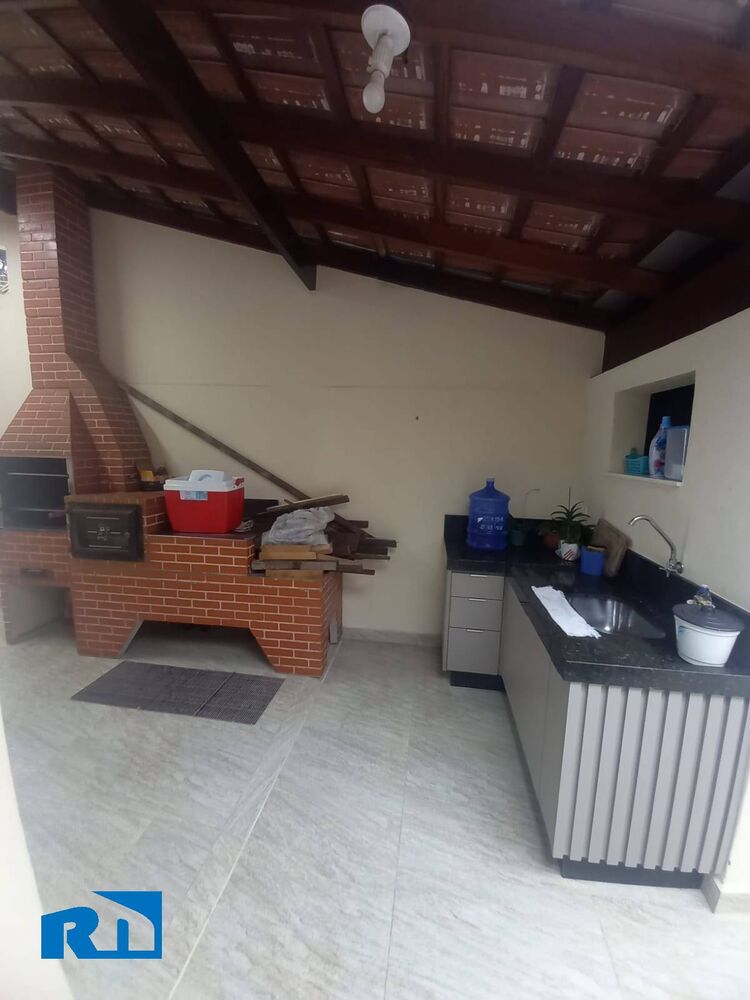 Casa, 3 quartos, 160 m² - Foto 1