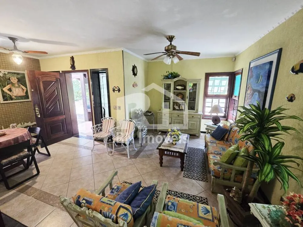 Casa, 3 quartos, 179 m² - Foto 2