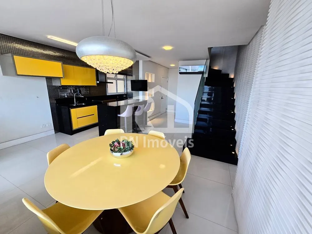 Apartamento, 3 quartos, 208 m² - Foto 2