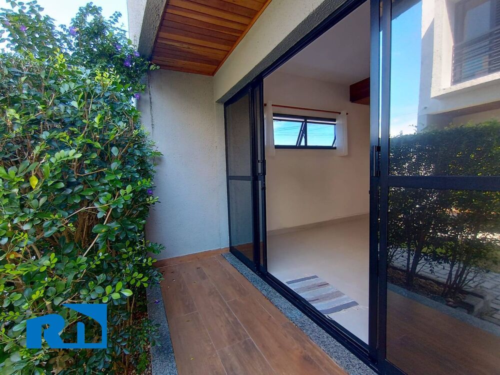 Casa, 2 quartos, 97 m² - Foto 1