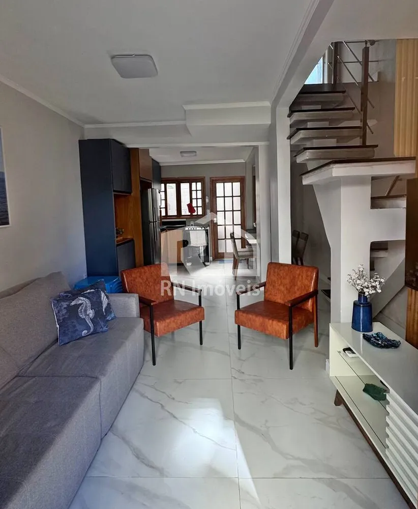Casa, 2 quartos, 64 m² - Foto 1