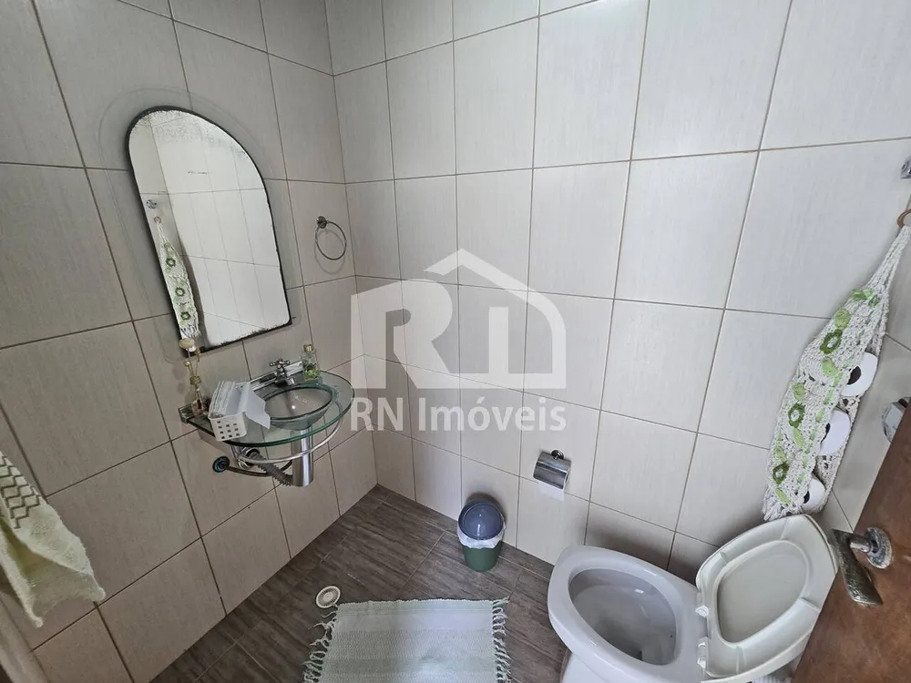 Casa, 3 quartos, 236 m² - Foto 15