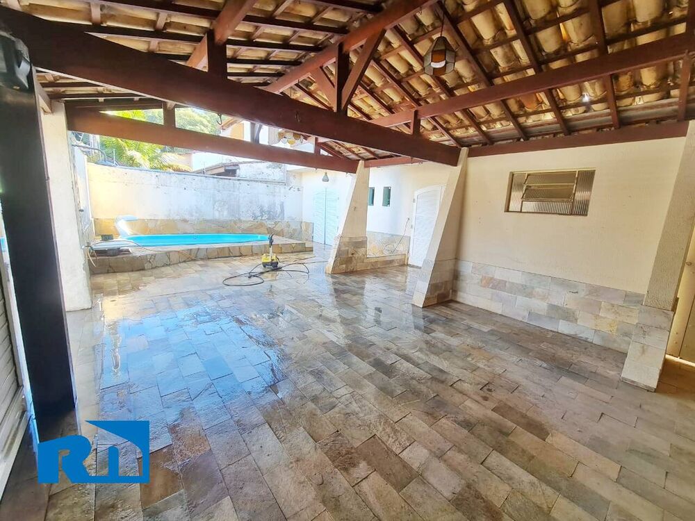 Casa, 3 quartos, 200 m² - Foto 2